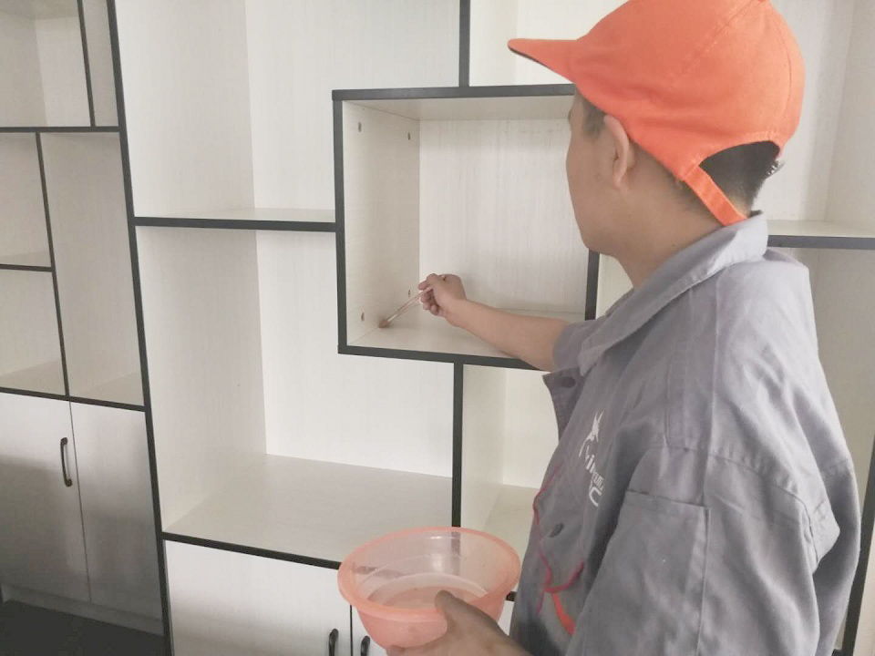 木柜隔檔刷子精細(xì)化施工治理 木柜隔檔刷子精細(xì)化施工治理